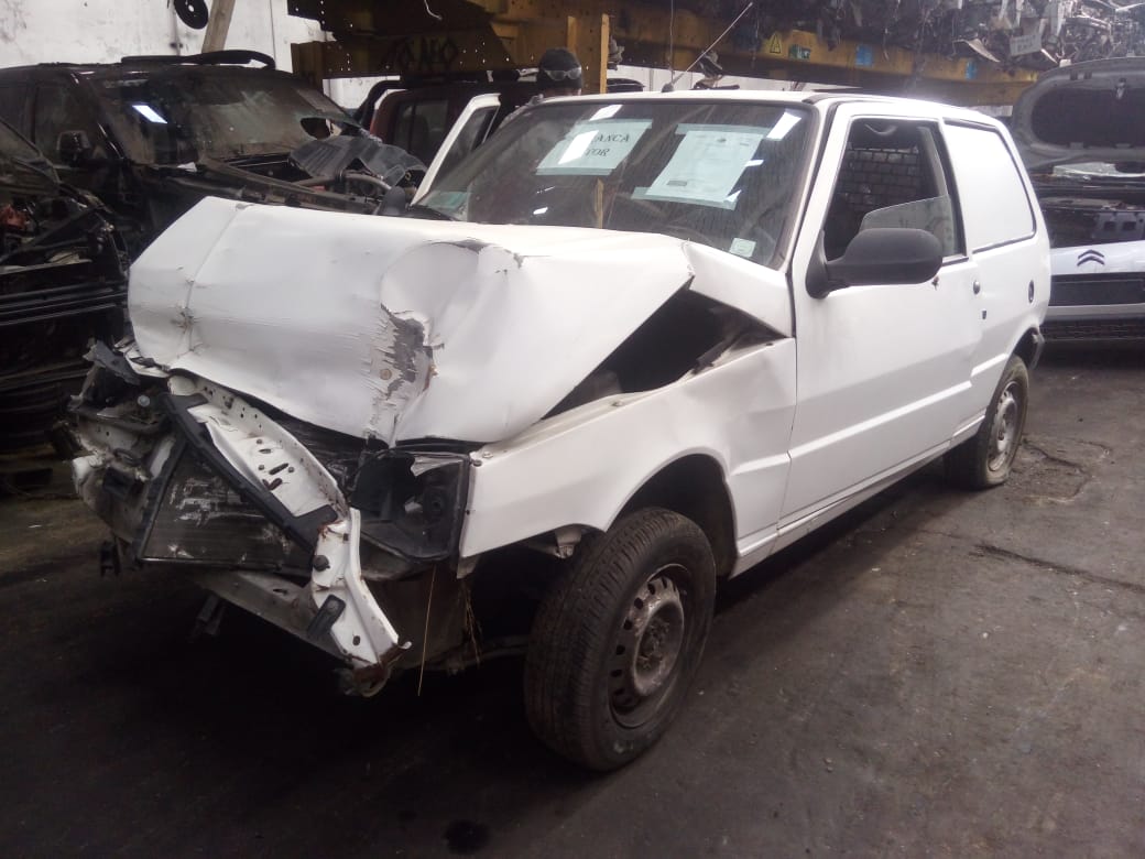 MUñON Fiat UNO 2014  USADO  EN DESARME